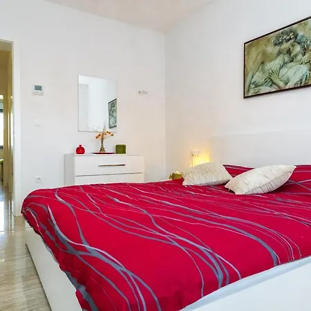 Vila Vizija Apartment Sukosan