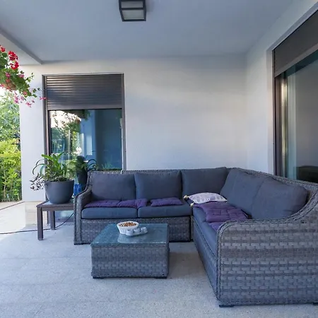 Apartment Vila Vizija Sukosan